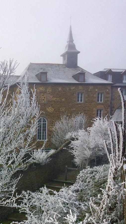 Logis De La Filanderie Bed & Breakfast Becherel Luaran gambar