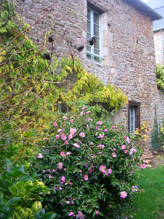 Logis De La Filanderie Bed & Breakfast Becherel Luaran gambar
