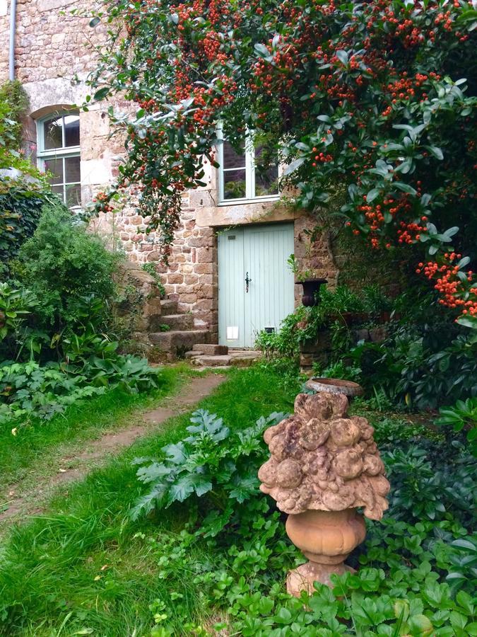 Logis De La Filanderie Bed & Breakfast Becherel Luaran gambar